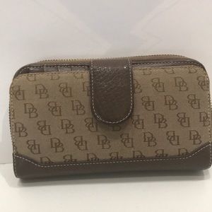 Dooney & Bourke Wallet